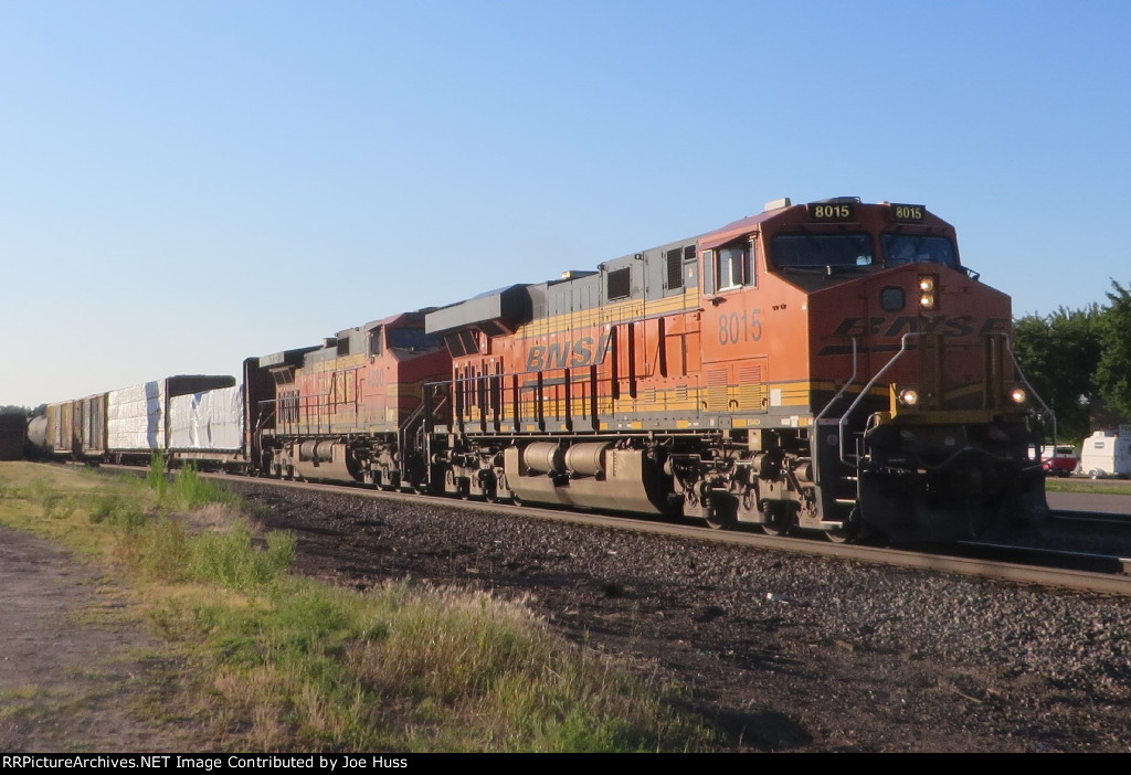 BNSF 8015 West